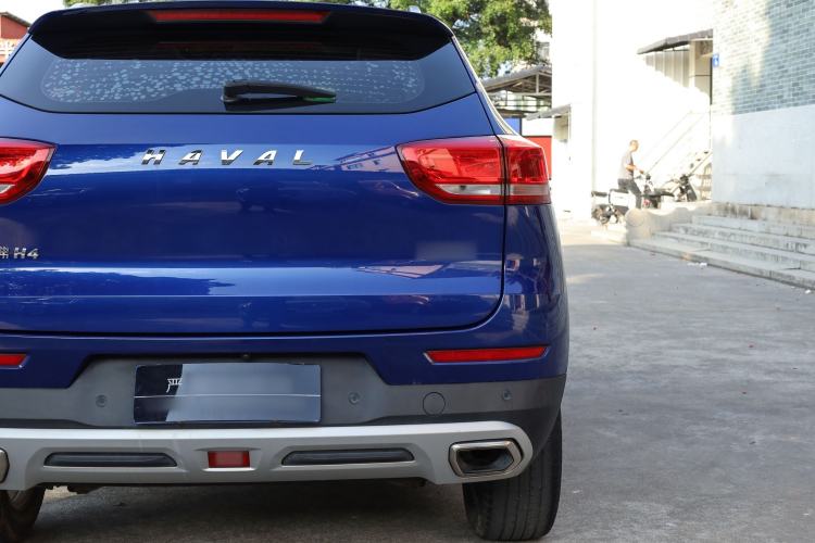 Used Haval H4 2018 Red-Label 1.5 GDIT DCT Fashion Edition Exterior 8