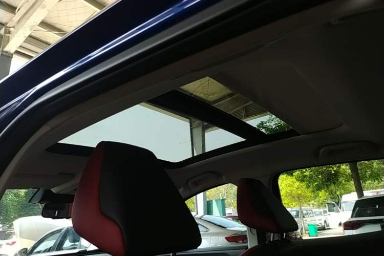 Used Haval H4 2018 Red-Label 1.5 GDIT DCT Fashion Edition Headliner