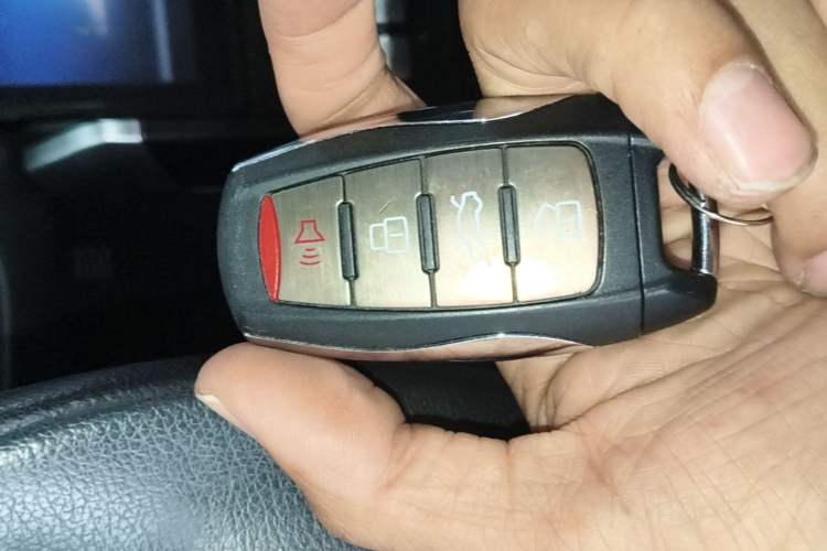 Used Haval H4 2018 Red-Label 1.5 GDIT DCT Fashion Edition Interior 1