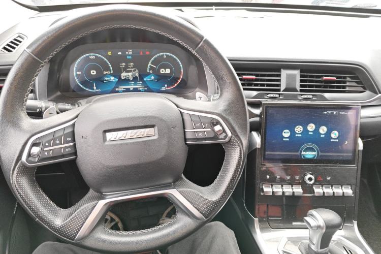 Used Haval H4 2018 Blue Label 1.5 GDIT DCT Fashion Edition Interior 2