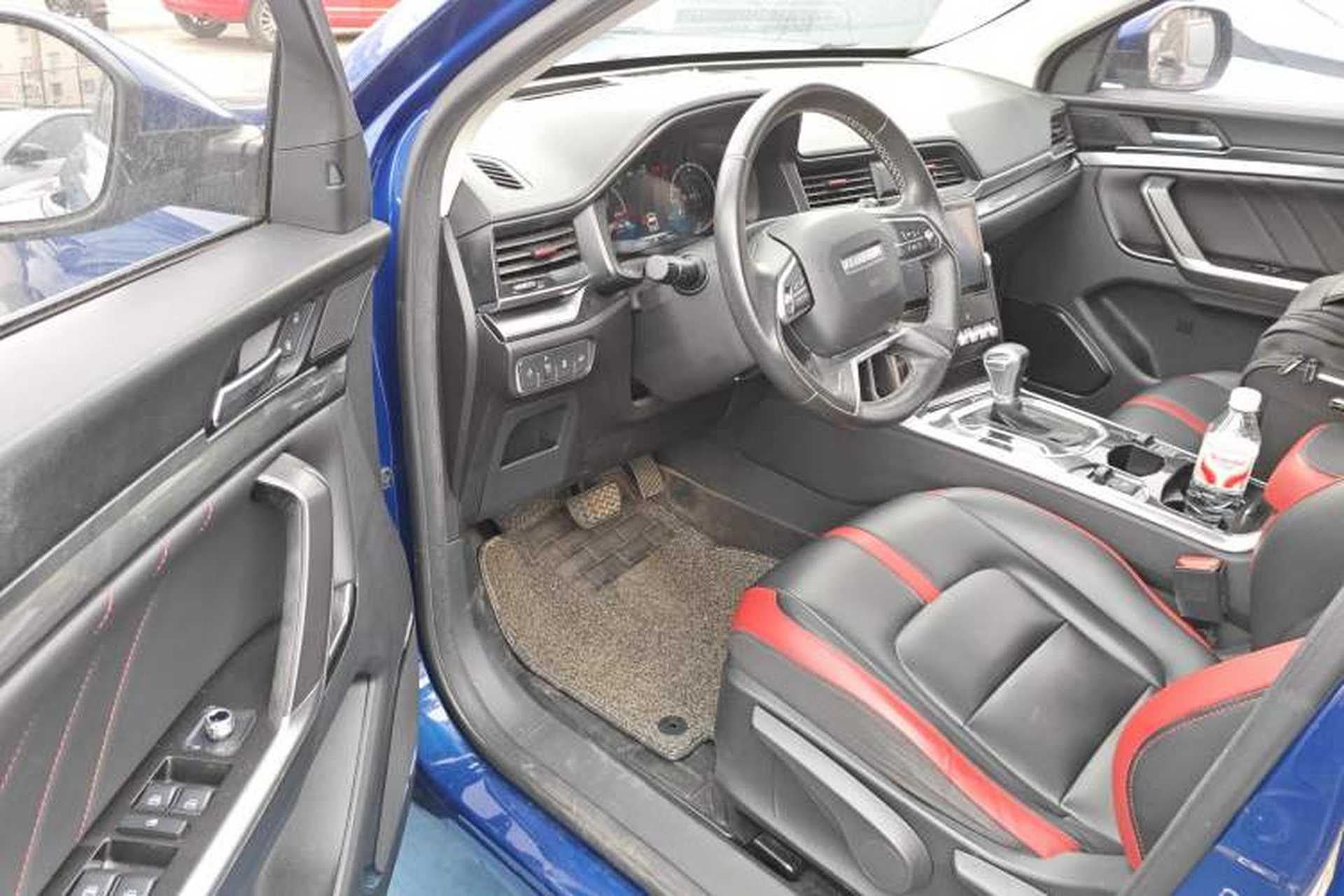 Used Haval H4 2018 Blue Label 1.5 GDIT DCT Fashion Edition Interior 3