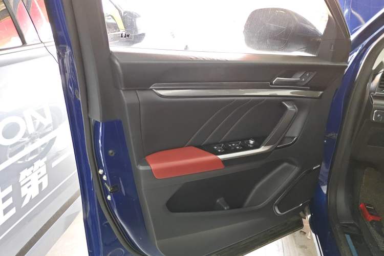 Used Haval H4 2018 Blue Label 1.5 GDIT DCT Fashion Edition Interior 7