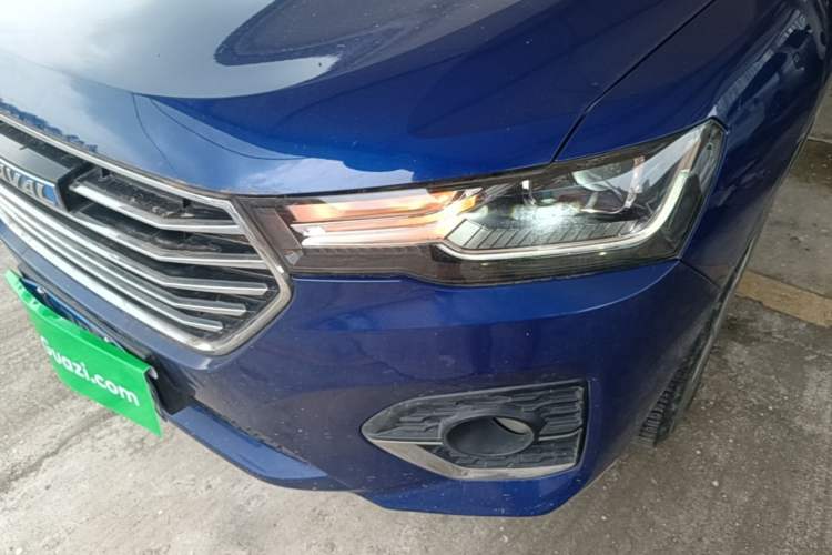 Used Haval H4 2018 Blue Label 1.5 GDIT DCT Fashion Edition Left Front Headlight