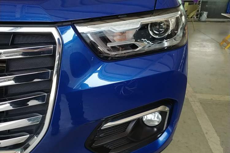 Used Haval H4 2018 Red-Label 1.5 GDIT DCT Fashion Edition Left Front Headlight