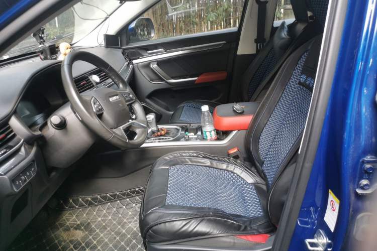 Used Haval H4 2018 Blue Label 1.5 GDIT DCT Fashion Edition Left Front Seat