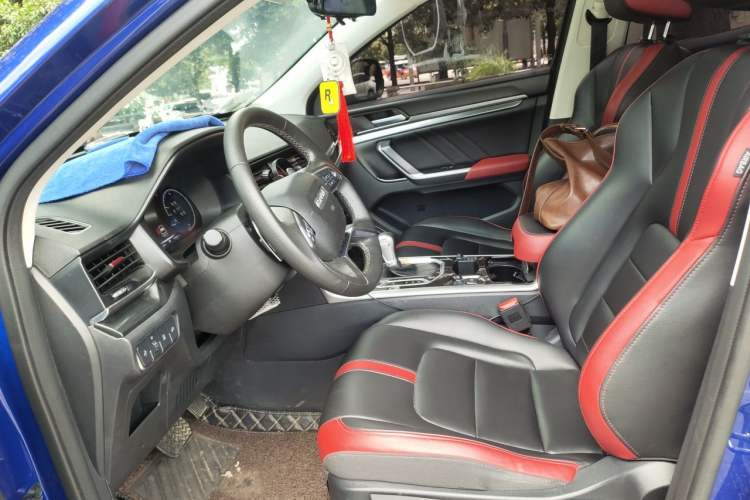 Used Haval H4 2018 Red-Label 1.5 GDIT DCT Fashion Edition Left Front Seat