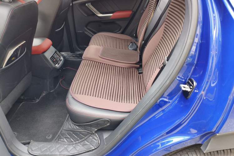 Used Haval H4 2018 Red-Label 1.5 GDIT DCT Fashion Edition Left Rear Seat