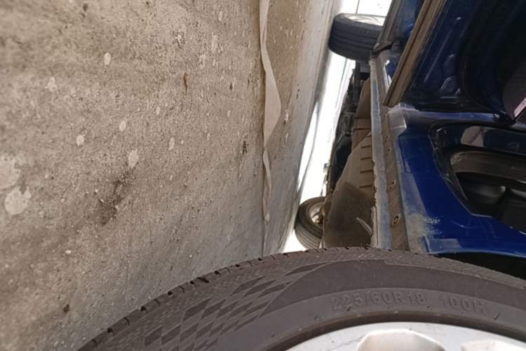 Used Haval H4 2018 Blue Label 1.5 GDIT DCT Fashion Edition Left Side Sill