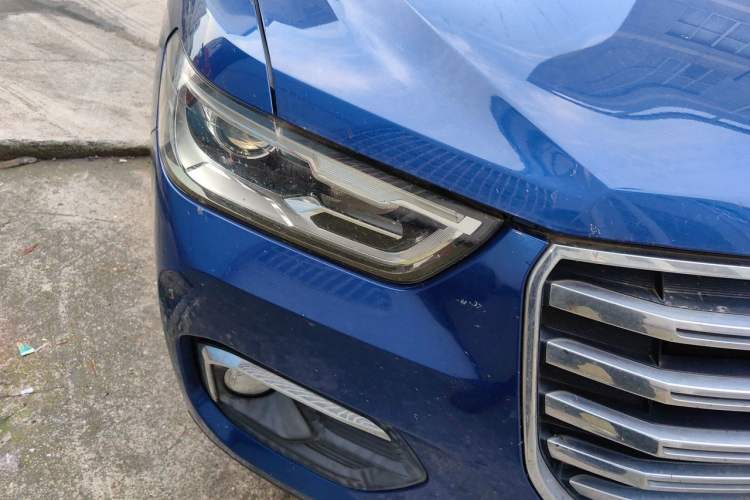 Used Haval H4 2018 Red-Label 1.5 GDIT DCT Fashion Edition Right Front Headlight