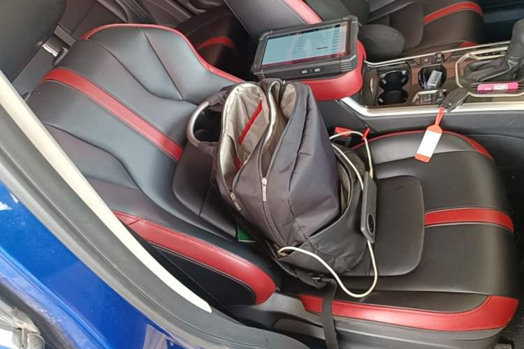 Used Haval H4 2018 Blue Label 1.5 GDIT DCT Fashion Edition Right Front Seat