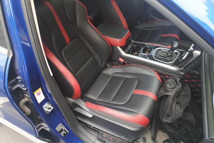 Used Haval H4 2018 Blue Label 1.5 GDIT DCT Fashion Edition Right Front Seat