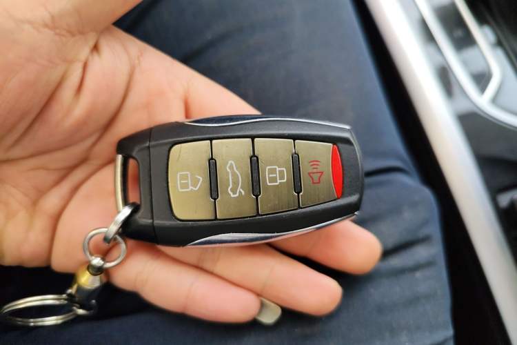 Used Haval H4 2018 Blue Label 1.5 GDIT DCT Fashion Edition Vehicle Key