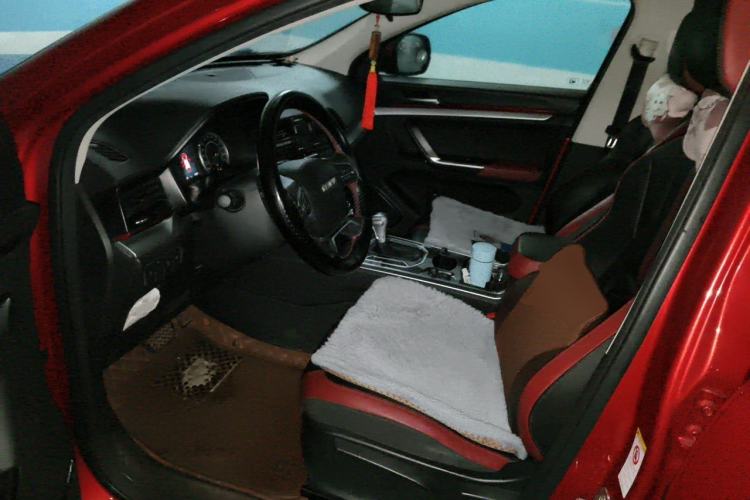Used Haval H4 2018 Red-Label 1.5 GDIT DCT Fashion Edition Driver Seat