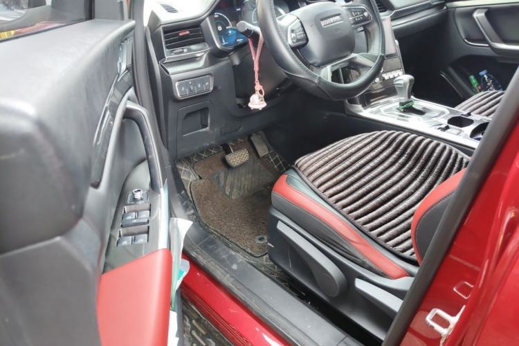 Used Haval H4 2018 Red-Label 1.5 GDIT DCT Fashion Edition Driver Seat