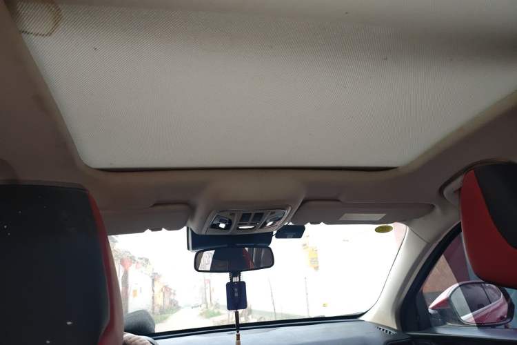 Used Haval H4 2018 Red-Label 1.5 GDIT DCT Fashion Edition Headliner