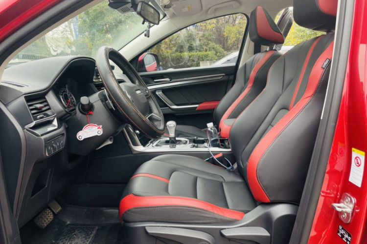 Used Haval H4 2018 Red-Label 1.5 GDIT DCT Fashion Edition Interior 1