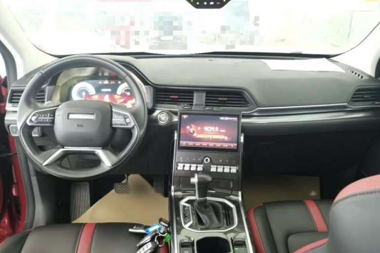 Used Haval H4 2018 Red-Label 1.5 GDIT DCT Fashion Edition Interior 1