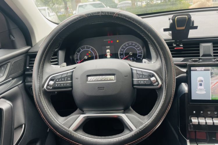 Used Haval H4 2018 Red-Label 1.5 GDIT DCT Fashion Edition Interior 2