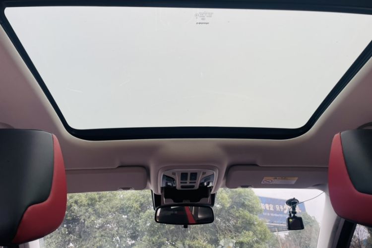 Used Haval H4 2018 Red-Label 1.5 GDIT DCT Fashion Edition Interior 6