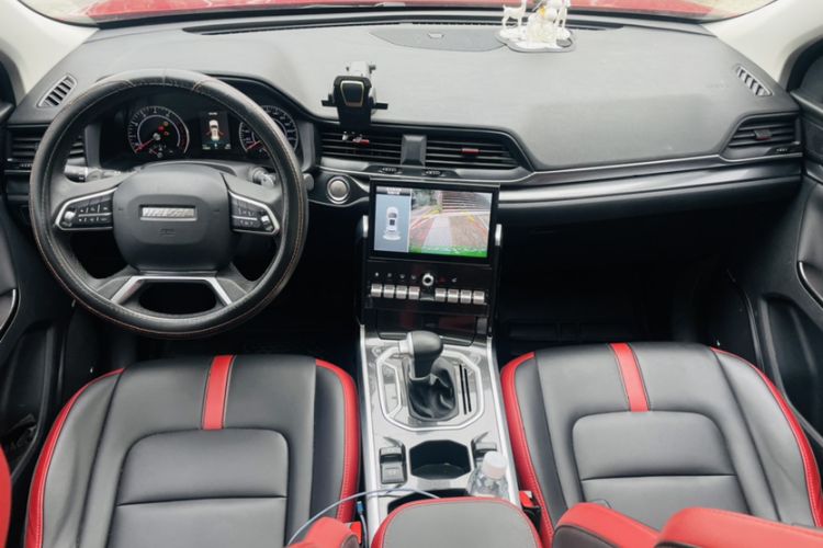 Used Haval H4 2018 Red-Label 1.5 GDIT DCT Fashion Edition Interior 7