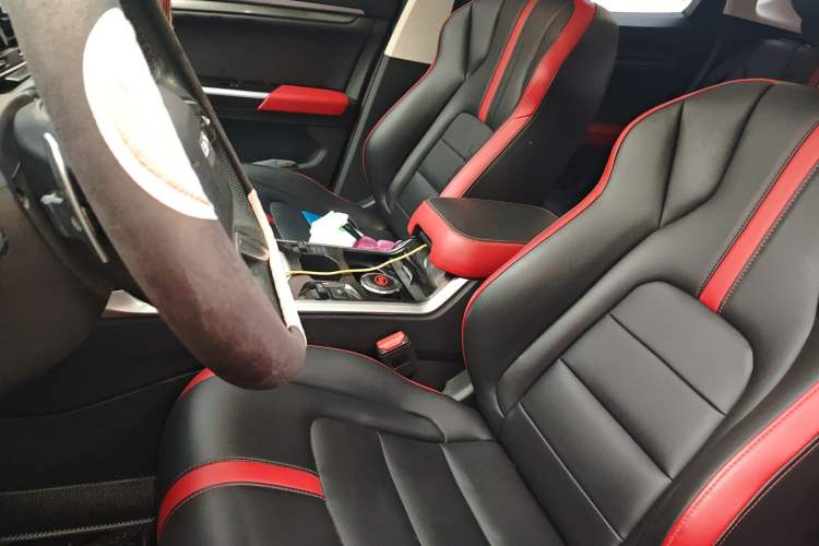 Used Haval H4 2018 Red-Label 1.5 GDIT DCT Fashion Edition Left Front Seat