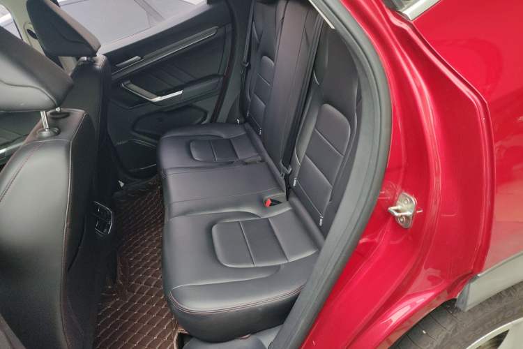 Used Haval H4 2018 Red-Label 1.3 GDIT DCT Fashion Edition Left Rear Seat