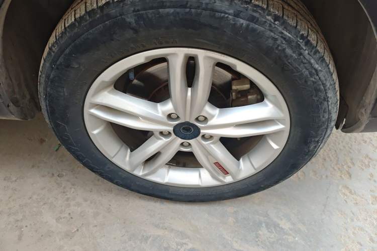 Used Haval H4 2018 Red-Label 1.5 GDIT DCT Fashion Edition Right Front Wheel Hub