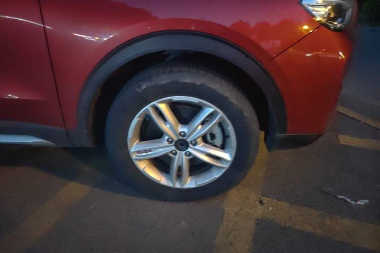 Used Haval H4 2018 Red-Label 1.5 GDIT DCT Fashion Edition Right Front Wheel Hub