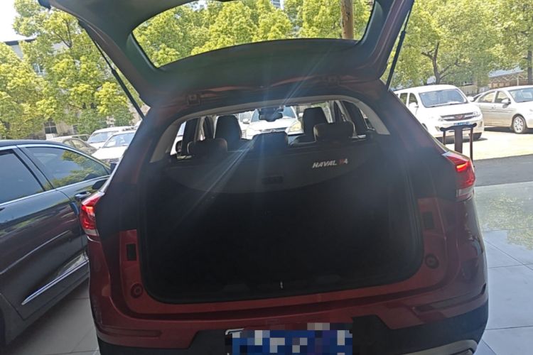 Used Haval H4 2018 Red-Label 1.5 GDIT DCT Fashion Edition Trunk