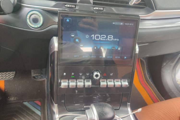Used Haval H4 2018 Red-Label 1.5 GDIT DCT Fashion Edition Audio And AC Panel