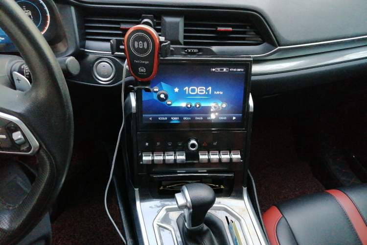 Used Haval H4 2018 Red-Label 1.5 GDIT DCT Fashion Edition Audio And AC Panel