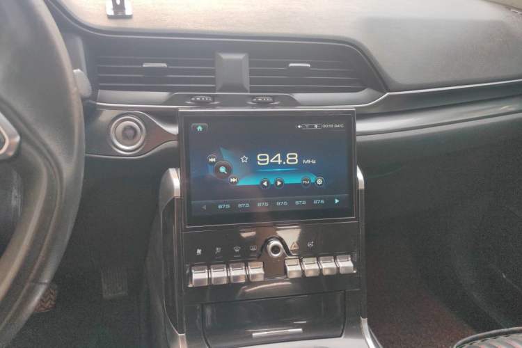 Used Haval H4 2018 Blue Label 1.3 GDIT DCT Fashion Edition Audio And AC Panel