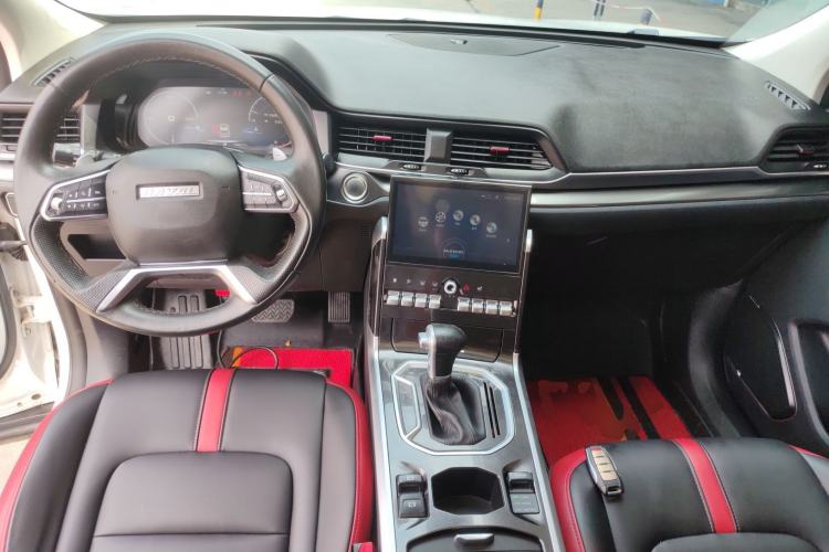 Used Haval H4 2018 Blue Label 1.5 GDIT DCT Fashion Edition Center Console