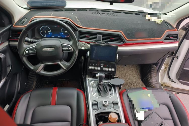 Used Haval H4 2018 Blue Label 1.5 GDIT DCT Fashion Edition Center Console