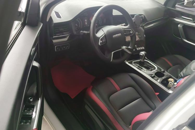 Used Haval H4 2018 Red-Label 1.5 GDIT DCT Fashion Edition Driver Seat