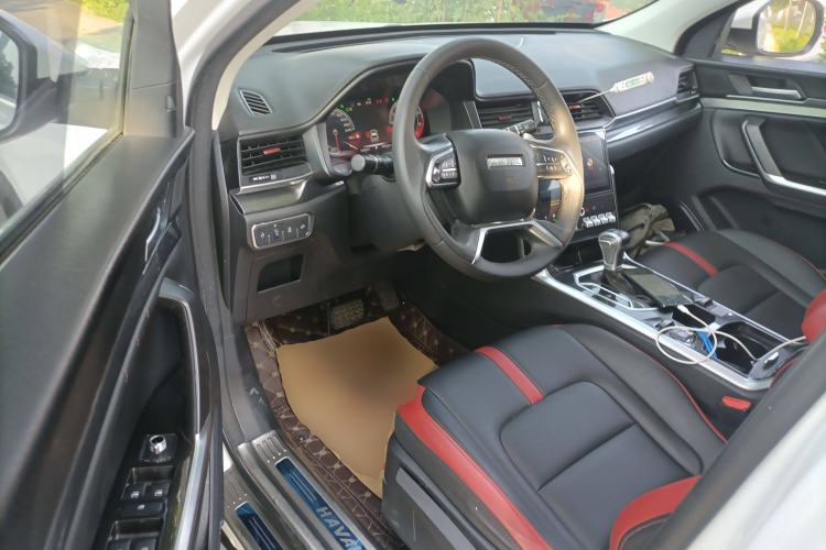 Used Haval H4 2018 Red-Label 1.5 GDIT DCT Fashion Edition Driver Seat