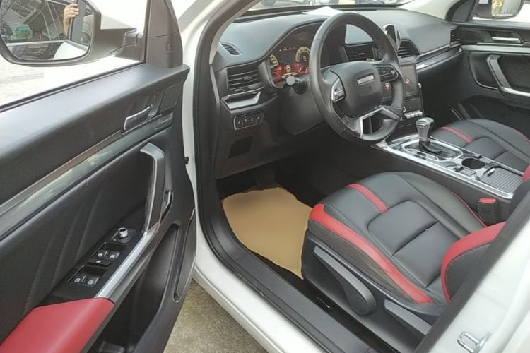 Used Haval H4 2018 Red-Label 1.5 GDIT DCT Fashion Edition Driver Seat