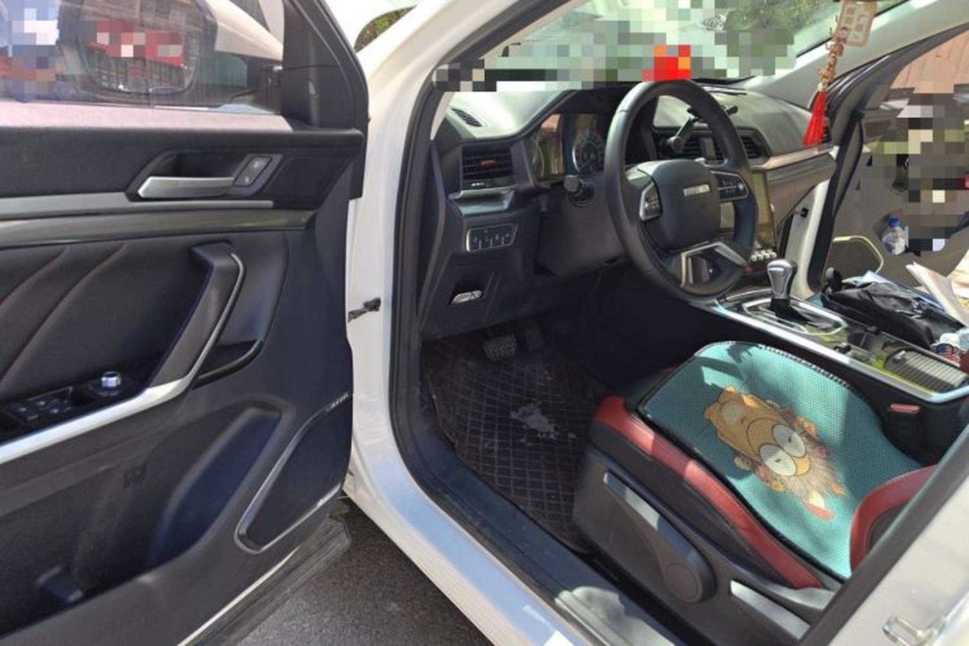Used Haval H4 2018 Blue Label 1.5 GDIT DCT Fashion Edition Driver Seat