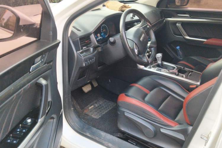 Used Haval H4 2018 Red-Label 1.5 GDIT DCT Fashion Edition Driver Seat