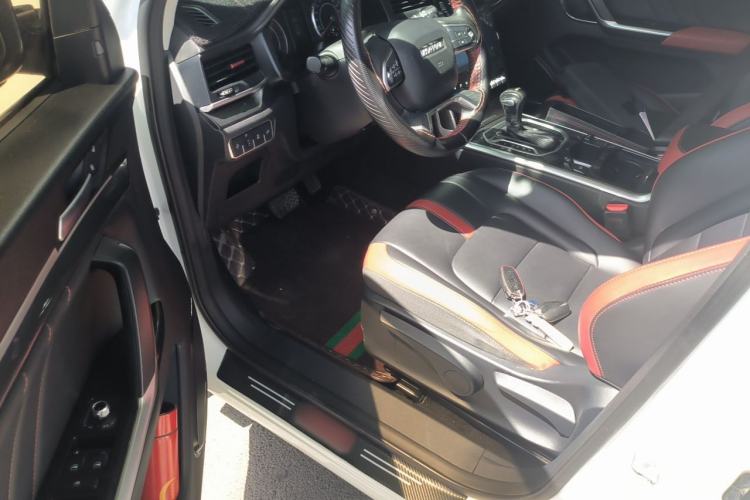 Used Haval H4 2018 Red-Label 1.5 GDIT DCT Fashion Edition Driver Seat