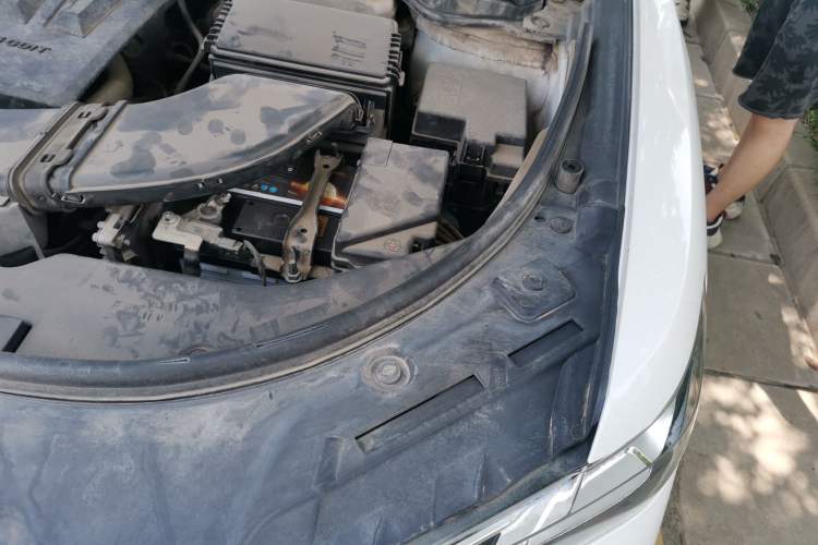 Used Haval H4 2018 Red-Label 1.5 GDIT DCT Fashion Edition Engine Bay Left