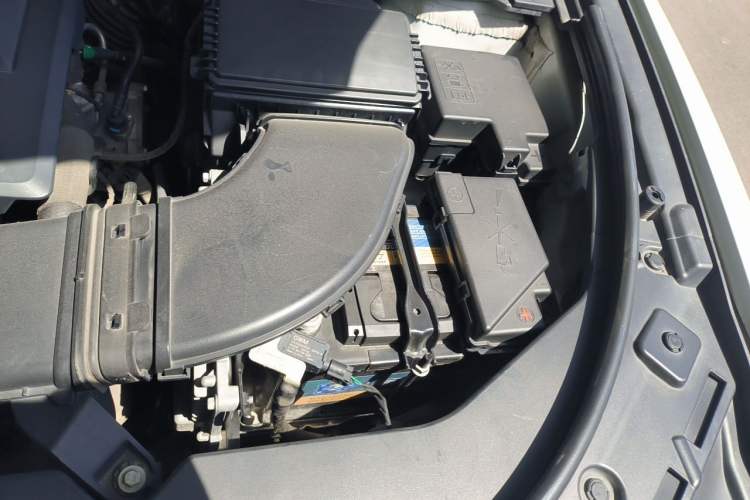 Used Haval H4 2018 Red-Label 1.5 GDIT DCT Fashion Edition Engine Bay Left