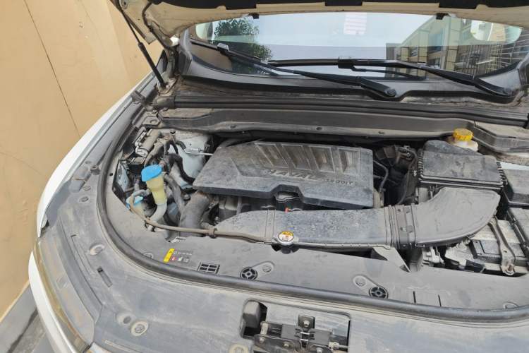 Used Haval H4 2018 Blue Label 1.5 GDIT DCT Fashion Edition Engine Bay Right