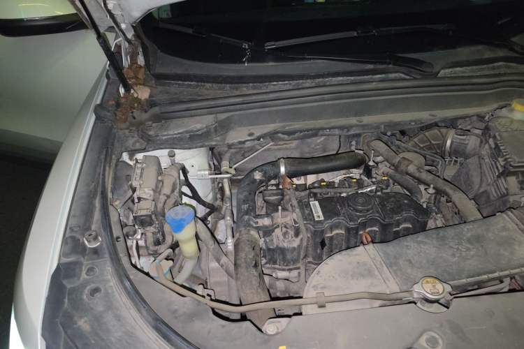 Used Haval H4 2018 Blue Label 1.5 GDIT DCT Fashion Edition Engine Bay Right
