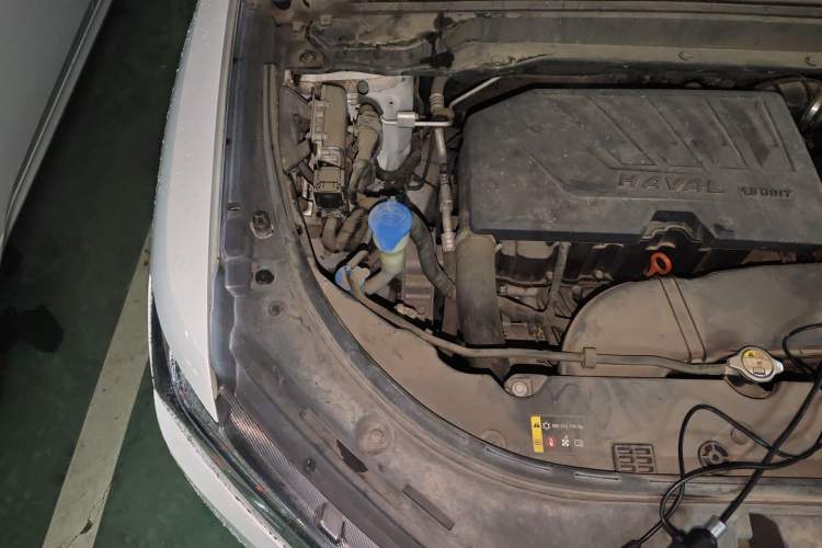 Used Haval H4 2018 Blue Label 1.5 GDIT DCT Fashion Edition Engine Bay Right