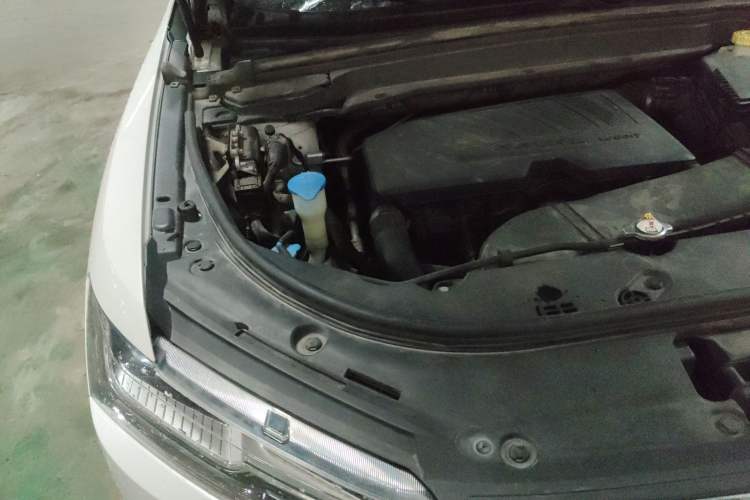 Used Haval H4 2018 Blue Label 1.5 GDIT DCT Fashion Edition Engine Bay Right