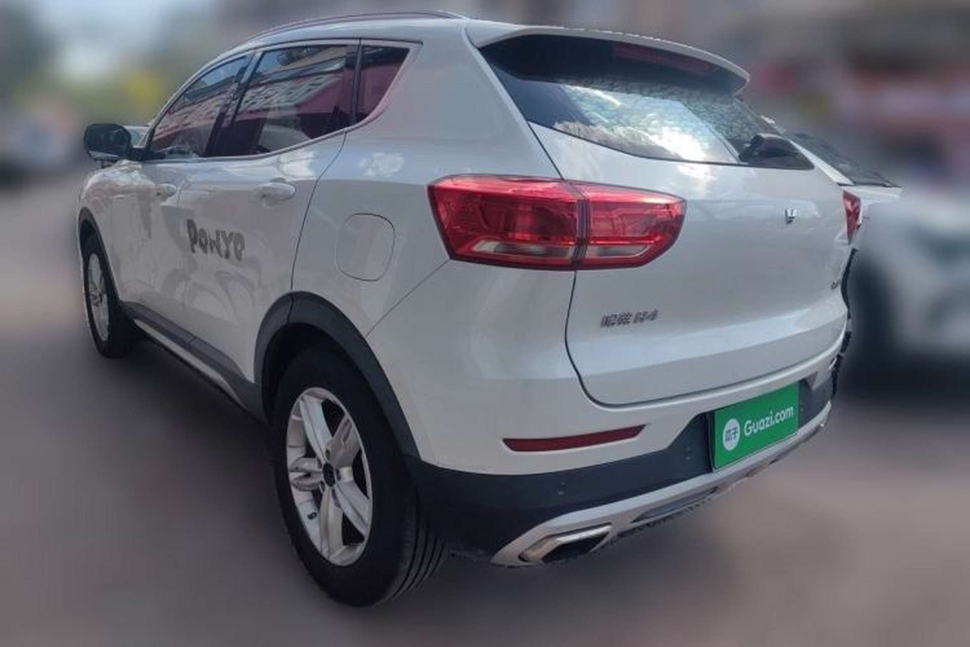 Used Haval H4 2018 Red-Label 1.5 GDIT DCT Fashion Edition Exterior 3