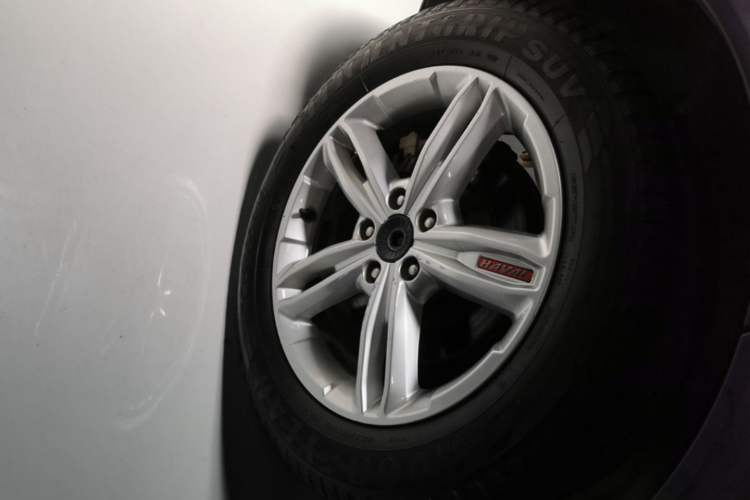 Used Haval H4 2018 Red-Label 1.5 GDIT DCT Fashion Edition Exterior 5