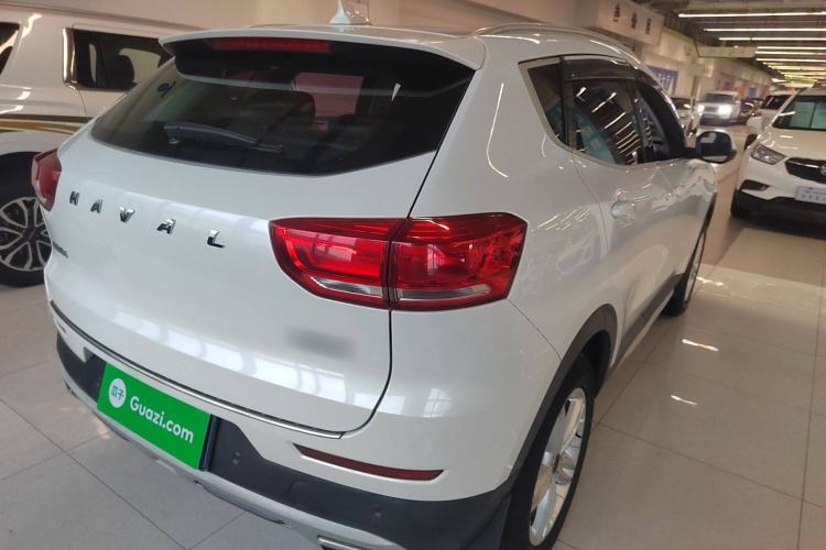 Used Haval H4 2018 Red-Label 1.5 GDIT DCT Fashion Edition Exterior 5