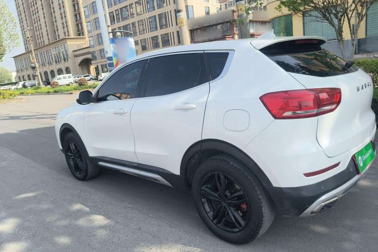 Used Haval H4 2018 Red-Label 1.3 GDIT DCT Fashion Edition Exterior 5